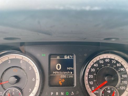 Used 2017 RAM 1500 Express image 15