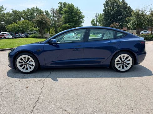 Used 2021 Tesla Model 3 Long Range AWD/4WD image 11