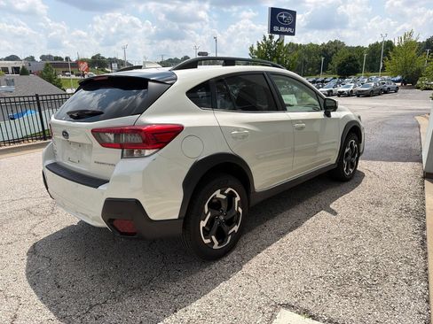 Used 2022 Subaru Crosstrek 2.5i Limited w/ Moonroof Package 2 AWD/4WD image 4