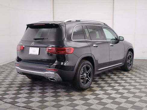 New 2026 Mercedes-Benz GLB 250 image 5