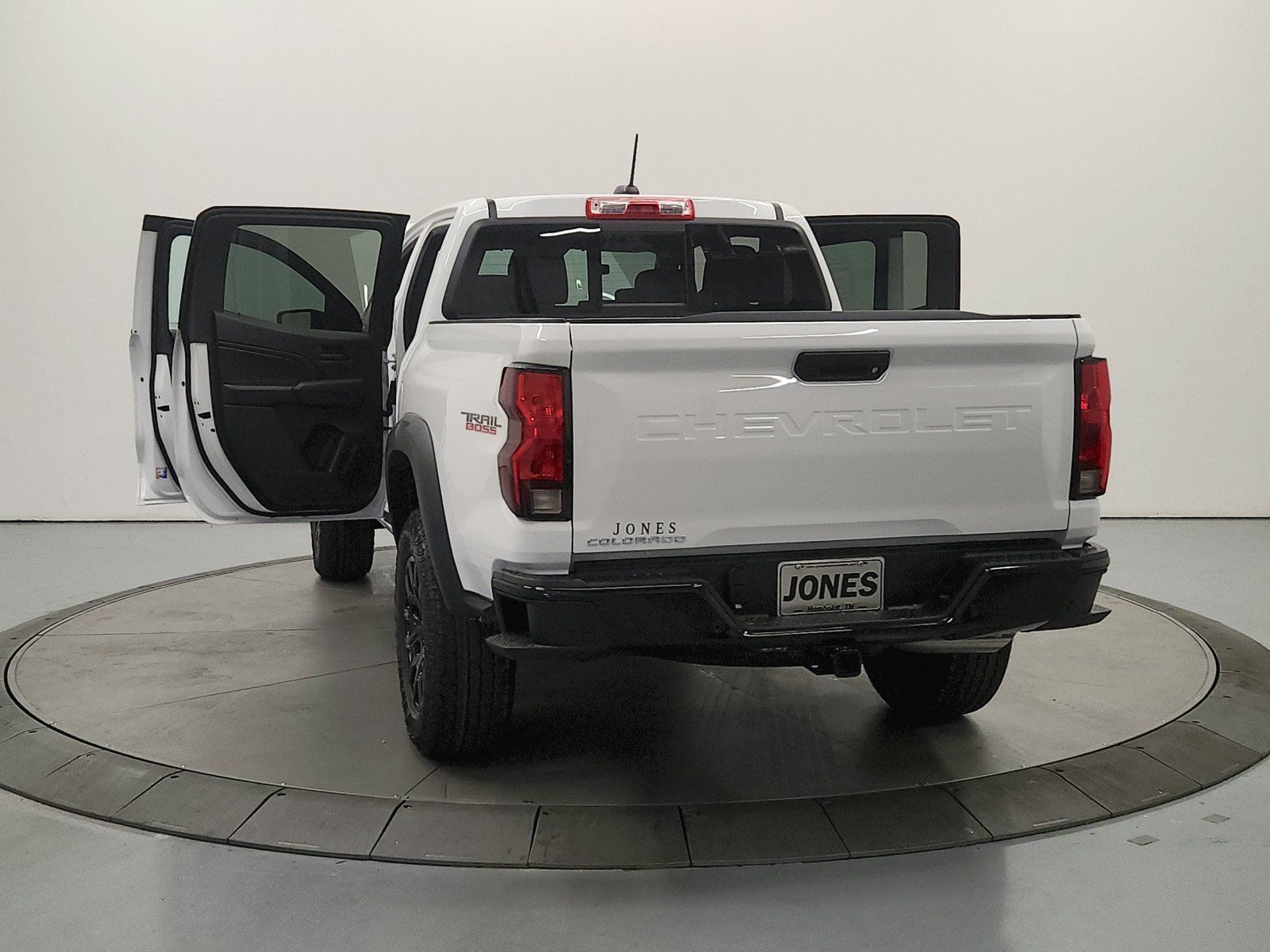 New 2026 Chevrolet Colorado Trail Boss AWD/4WD image 15