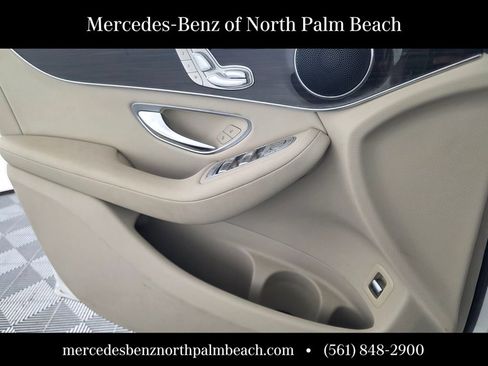 Used 2016 Mercedes-Benz GLC 300 image 19