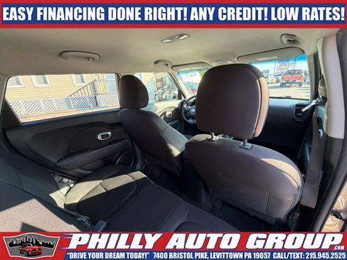 Used 2016 Kia Soul FWD image 21
