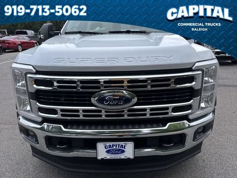 New 2026 Ford F550 2WD Regular Cab Super Duty image 10