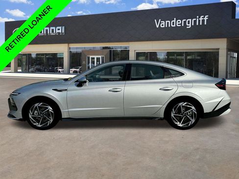 New 2025 Hyundai Sonata SEL image 3