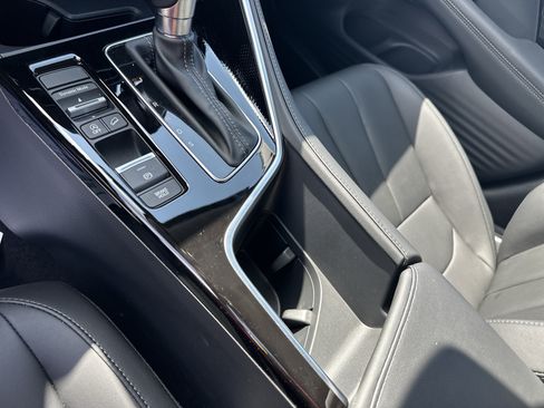 Certified 2025 Acura ADX FWD image 34
