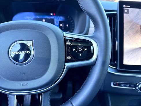 Used 2026 Volvo XC90 B6 Plus w/ Protection Package Premier AWD/4WD image 22