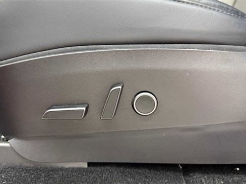 Used 2023 Tesla Model Y Long Range image 20