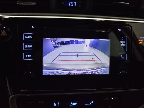 Used 2018 Toyota Corolla L image 20