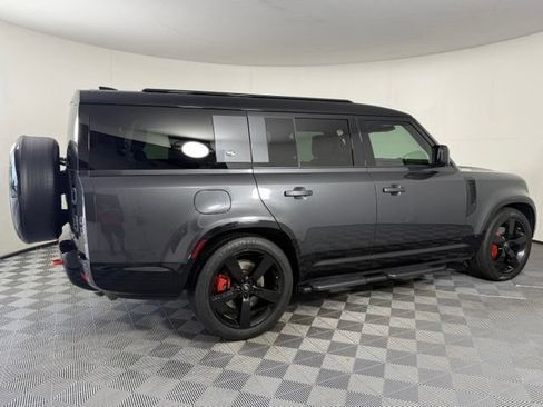 Used 2023 Land Rover Defender 130 X AWD/4WD image 8