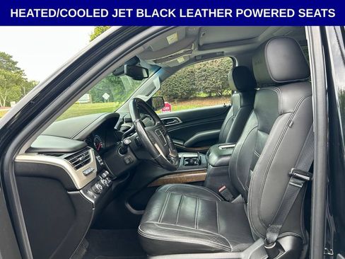 Used 2019 GMC Yukon XL Denali w/ Denali Ultimate Package AWD/4WD image 6