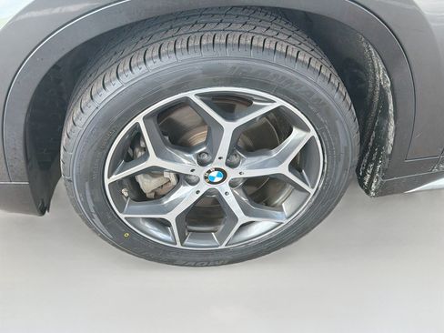 Used 2016 BMW X1 xDrive28i AWD/4WD image 11