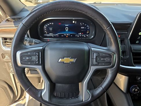 Used 2022 Chevrolet Tahoe LT w/ Luxury Package AWD/4WD image 21