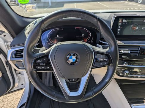 Used 2020 BMW 530i xDrive AWD/4WD image 13