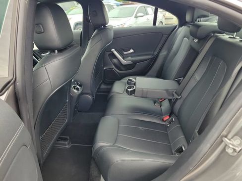 Used 2025 Mercedes-Benz CLA 250 image 11