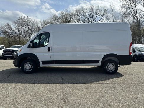 New 2026 RAM ProMaster 2500 w/ Convenience Group image 6