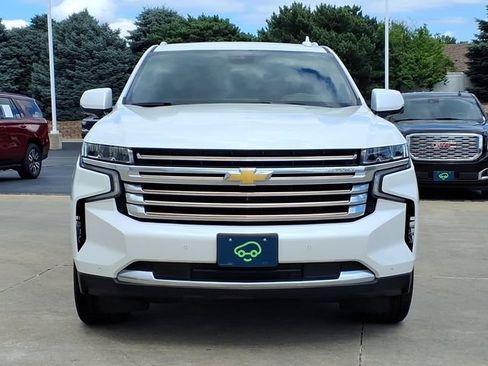 Certified 2023 Chevrolet Suburban High Country AWD/4WD image 2