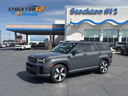 Used 2025 Hyundai Santa Fe Limited FWD image 1