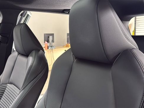 Certified 2024 Toyota Corolla Cross XSE w/ Convenience Package image 13