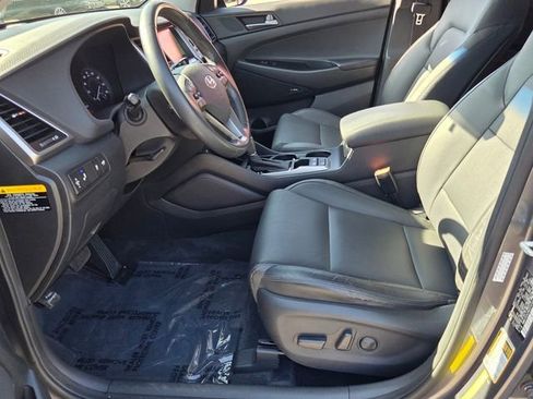 Used 2017 Hyundai Tucson Limited w/ Cargo Package image 10