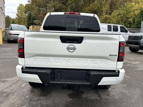 New 2026 Nissan Frontier SV w/ SV Convenience Package AWD/4WD image 6