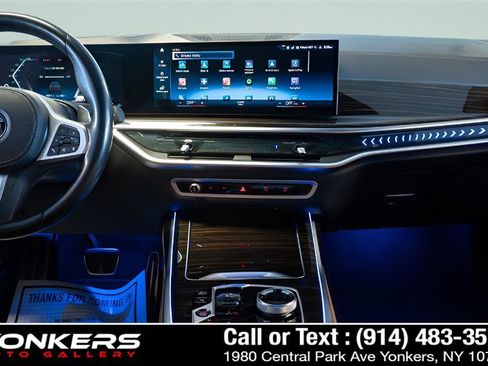 Used 2023 BMW X7 xDrive40i w/ M Sport Package AWD/4WD image 43