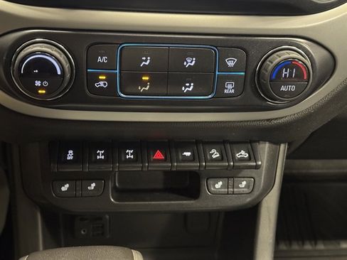 Used 2021 Chevrolet Colorado ZR2 image 22