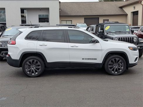 Certified 2021 Jeep Cherokee Latitude Lux 80th Anniv w/ Quick Order Package 26U 80TH image 2