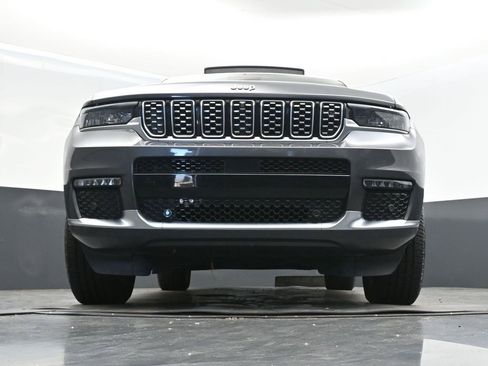 Used 2022 Jeep Grand Cherokee L Summit w/ Advanced Protech Group IV image 50