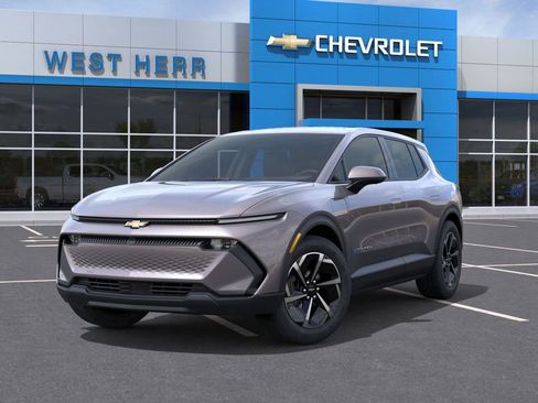 New 2026 Chevrolet Equinox EV LT image 6
