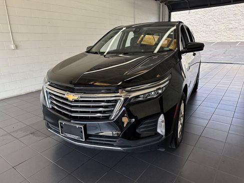 Used 2022 Chevrolet Equinox LT AWD/4WD image 3