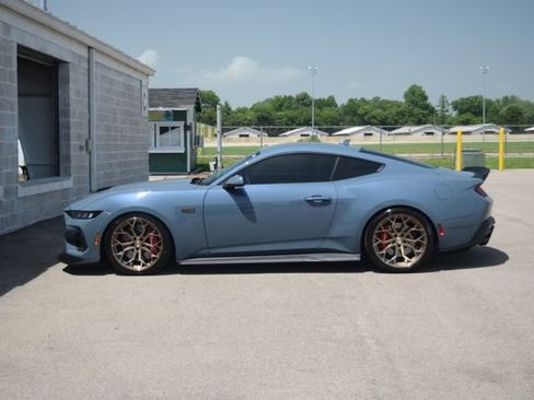 Used 2024 Ford Mustang GT Premium RWD image 20