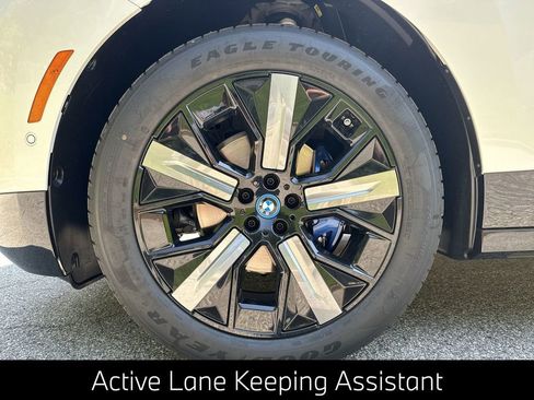 Certified 2024 BMW iX xDrive50 w/ Premium Package AWD/4WD image 36