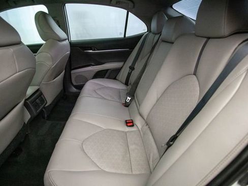 Used 2021 Toyota Camry XSE image 24