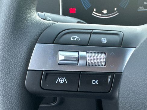 New 2026 Hyundai Santa Cruz SE FWD image 18