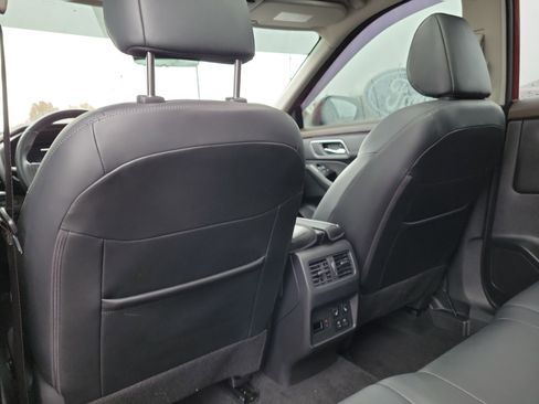 Used 2023 Nissan Rogue Platinum w/ Platinum Premium Package image 11