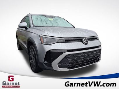 Certified 2025 Volkswagen Taos SE