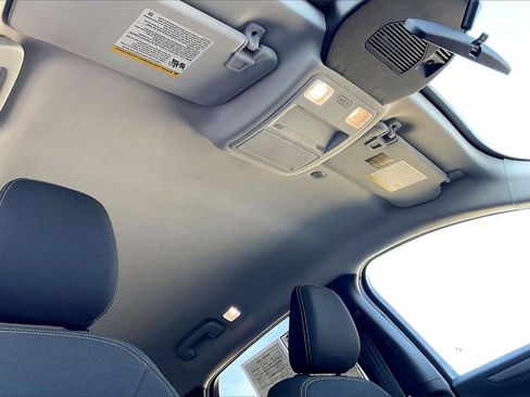 Used 2023 Ford Escape Active image 22