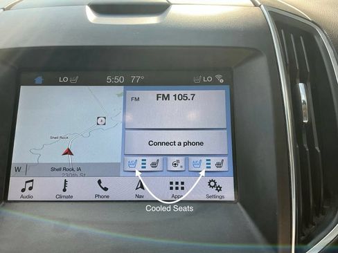 Used 2018 Ford Edge Titanium w/ Equipment Group 301A AWD/4WD image 17