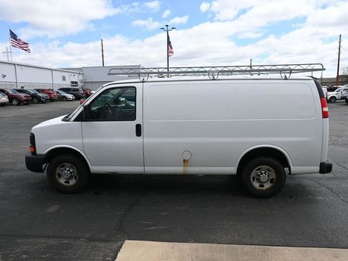 Used 2014 Chevrolet Express 3500 RWD image 8