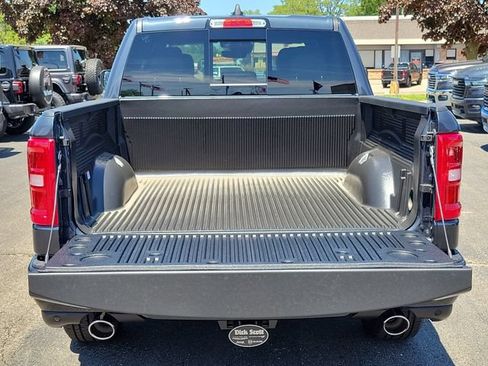 New 2026 RAM 1500 Laramie w/ Sport Appearance Package AWD/4WD image 10
