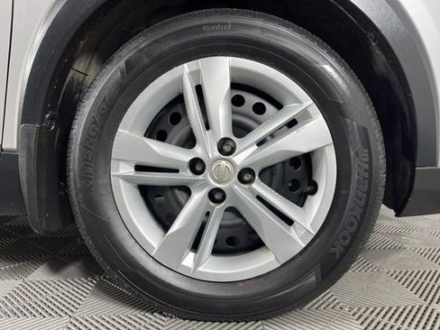 Used 2020 Nissan Kicks S w/ Interior Electronics Package image 14