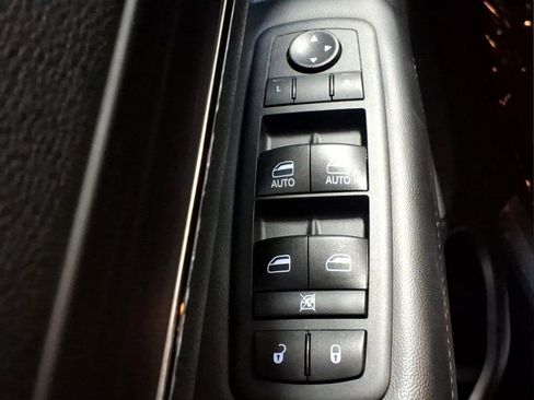 Used 2020 Jeep Grand Cherokee Limited X AWD/4WD image 15