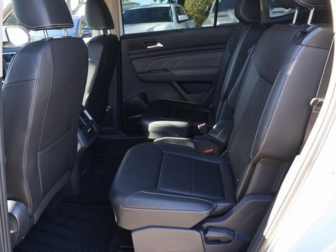 Certified 2023 Volkswagen Atlas SE image 13