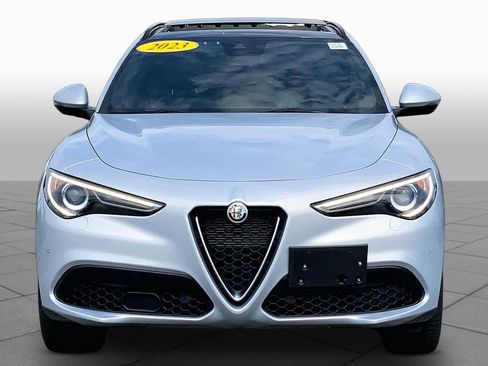 Used 2023 Alfa Romeo Stelvio Ti AWD/4WD image 4
