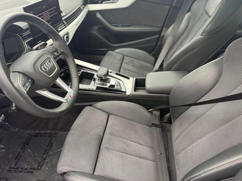 Used 2023 Audi A4 2.0T Premium Plus w/ Premium Plus Package image 5