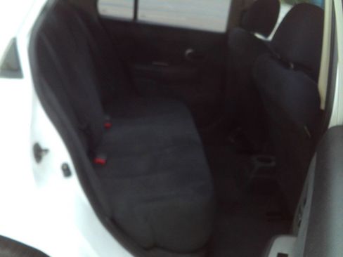 Used 2008 Nissan Versa 1.8 S w/ PWR Pkg FWD image 15
