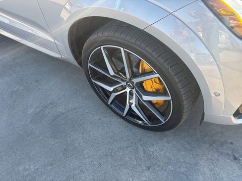 Used 2024 Volvo XC60 T8 Polestar image 11