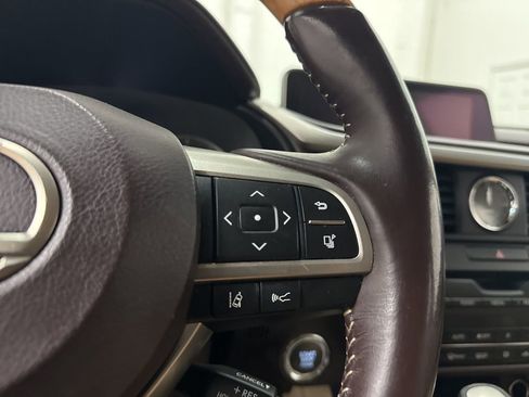 Used 2018 Lexus RX 350L FWD image 41