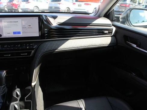 Certified 2025 Toyota Camry XLE FWD image 40